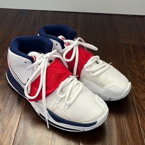 Nike Kyrie 6 Basketball Shoes. boys/mens size 6.5 in excellent condition.